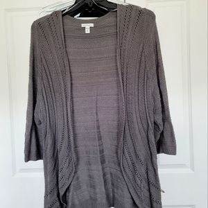 Womens Plus BRAND NEW 3x Tunic Length gray sweater. 3/4 sleeves